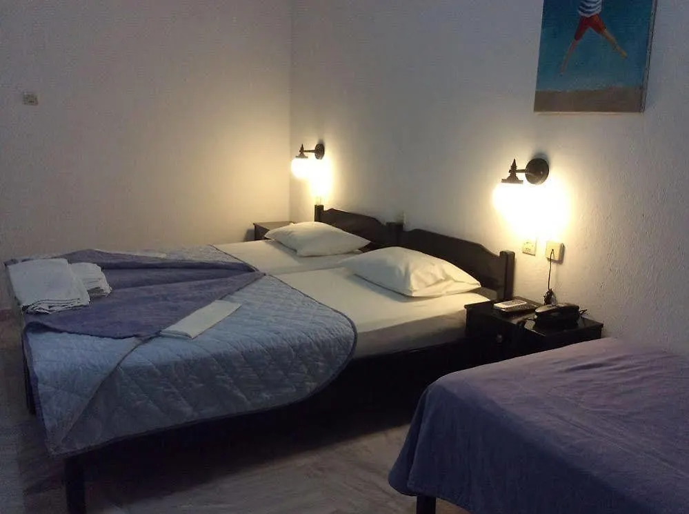 Arellis Aparthotel Afytos