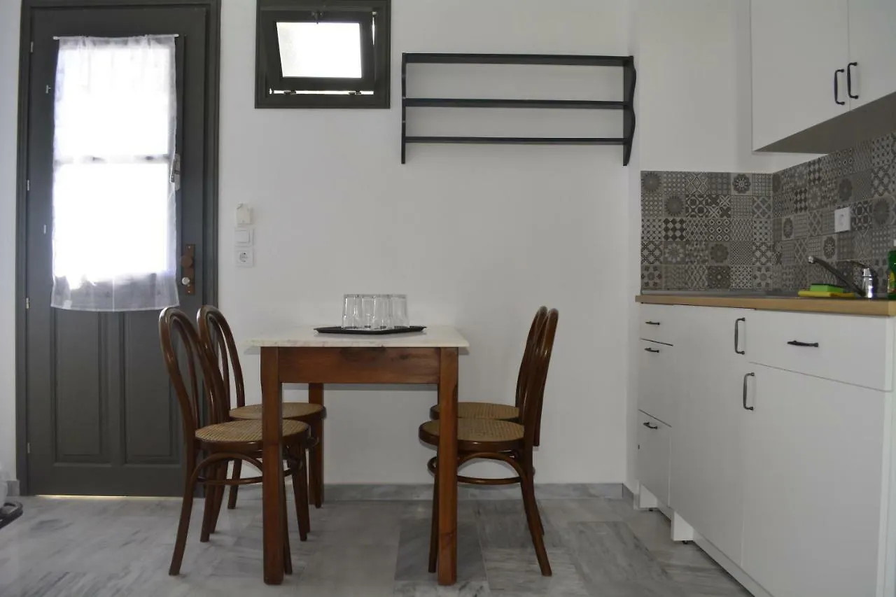 Arellis Aparthotel Afytos
