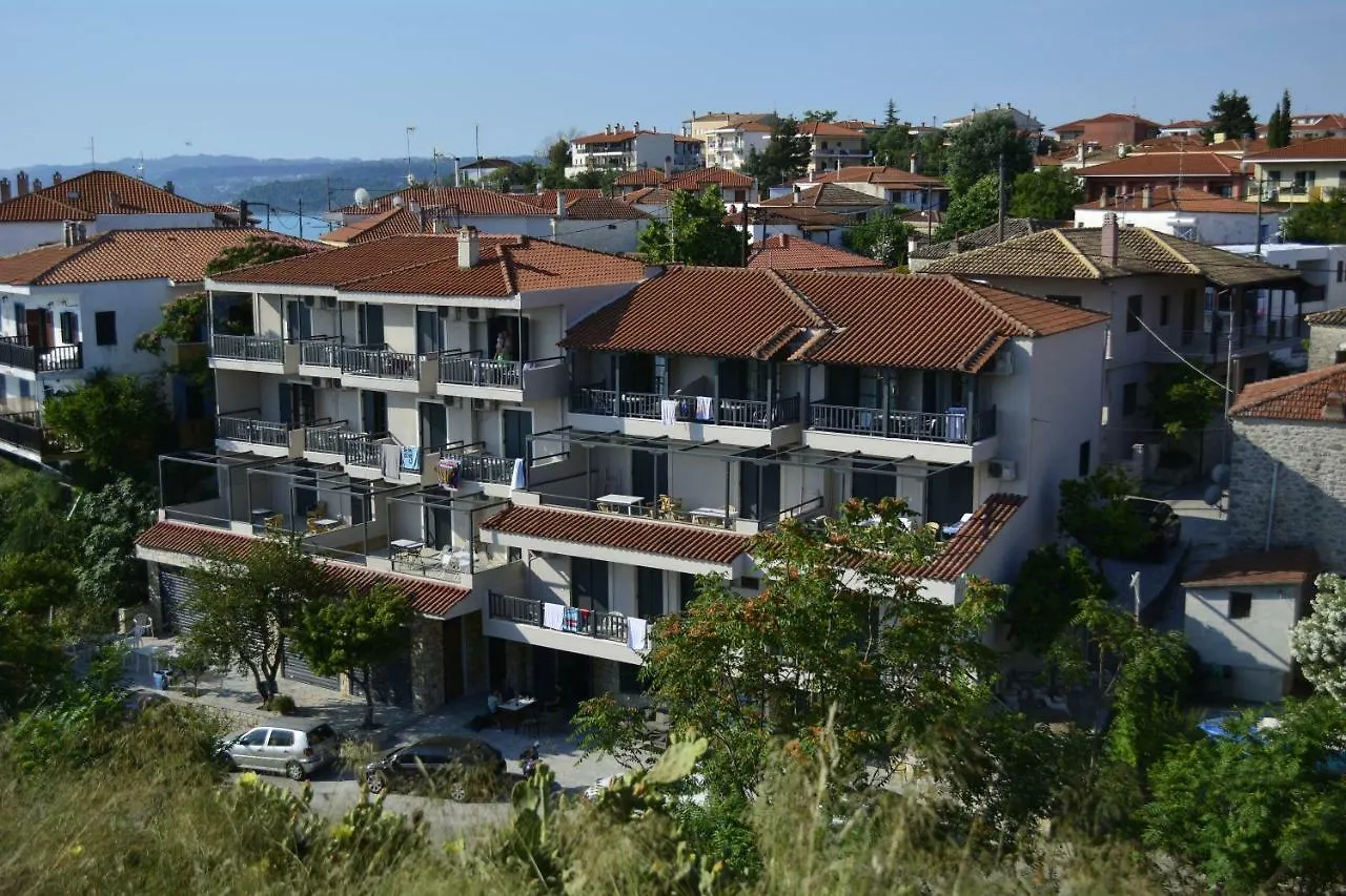 Arellis Aparthotel Afytos