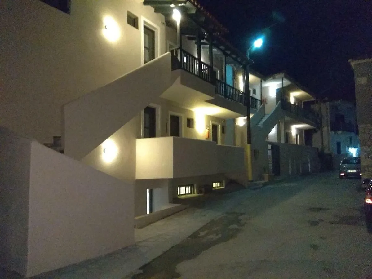 Arellis Aparthotel Afytos 0*,