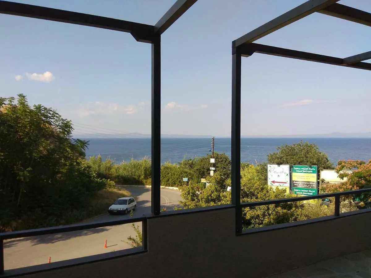 Arellis Aparthotel Afytos