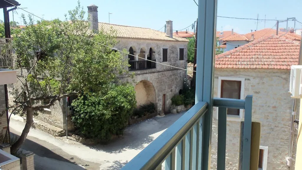 Arellis Aparthotel Afytos
